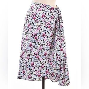 LOFT size 6 Floral wrap Skirt